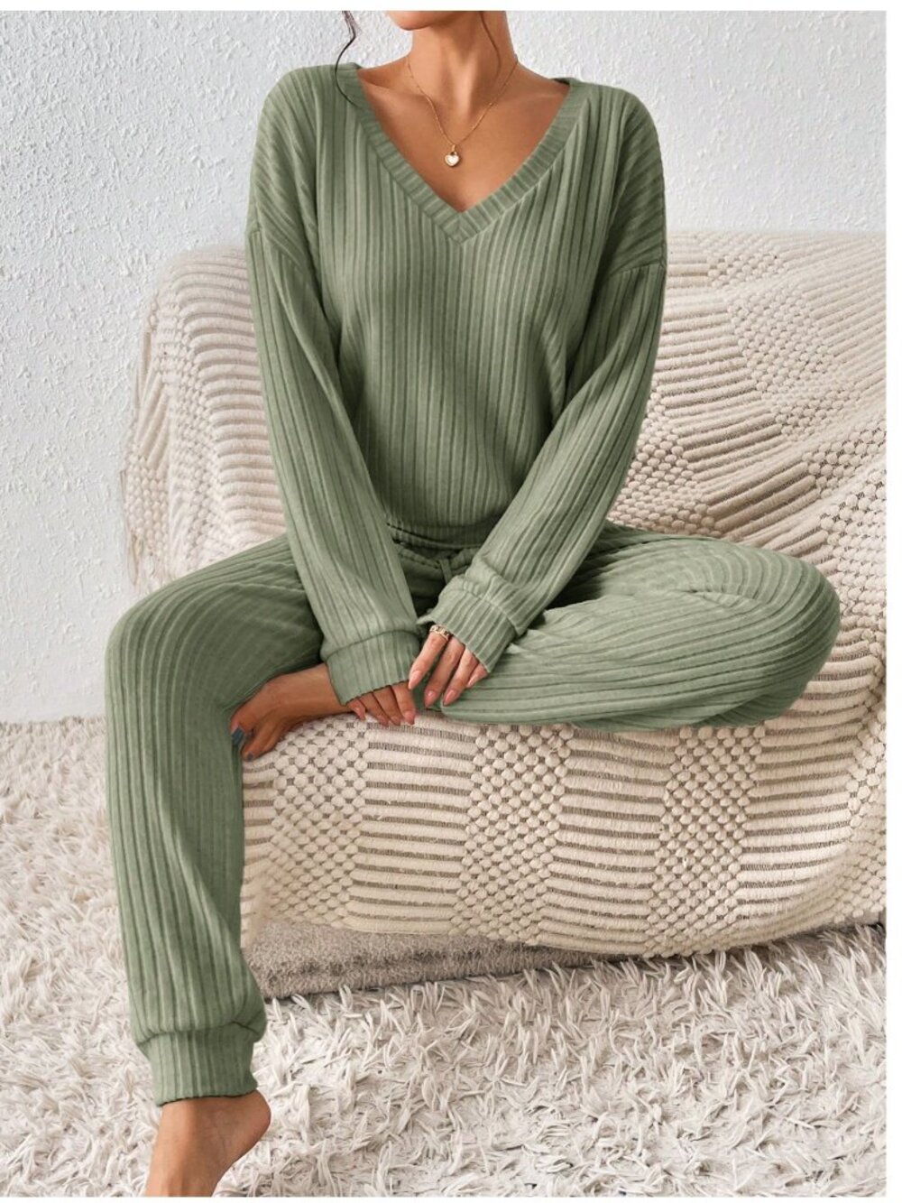 Sage Green Ribbed Lounge Set Sweatpants Size Large - Picture 7 of 7